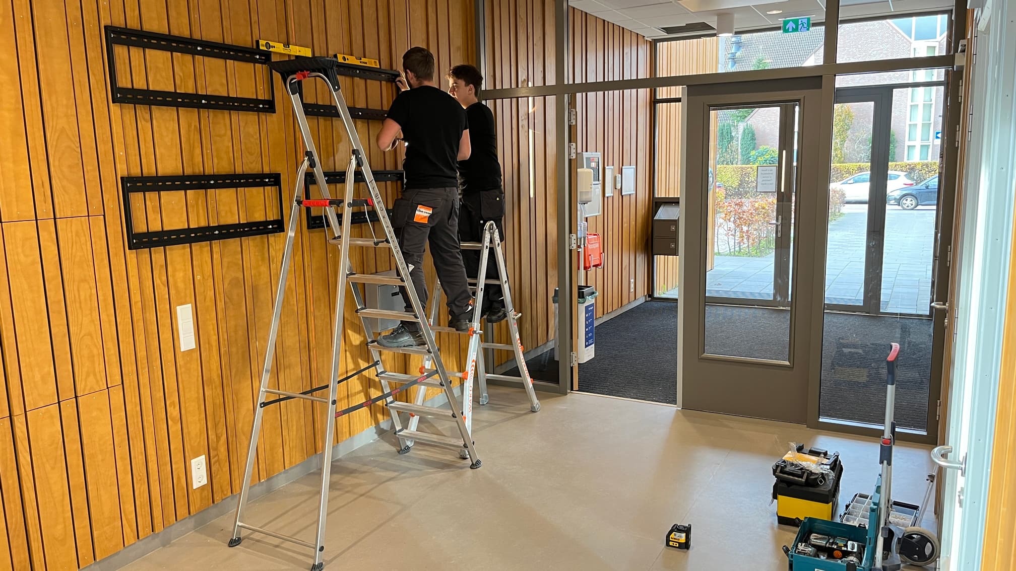 Installateurs van Digicasting narrowcasting